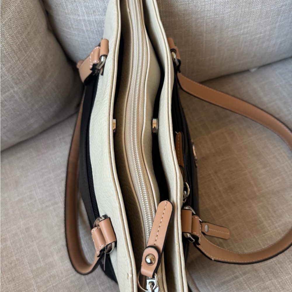 Gianni Bernini tote bag like new - Picture 7 of 16